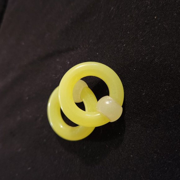 2g earrings - Picture 3 of 5